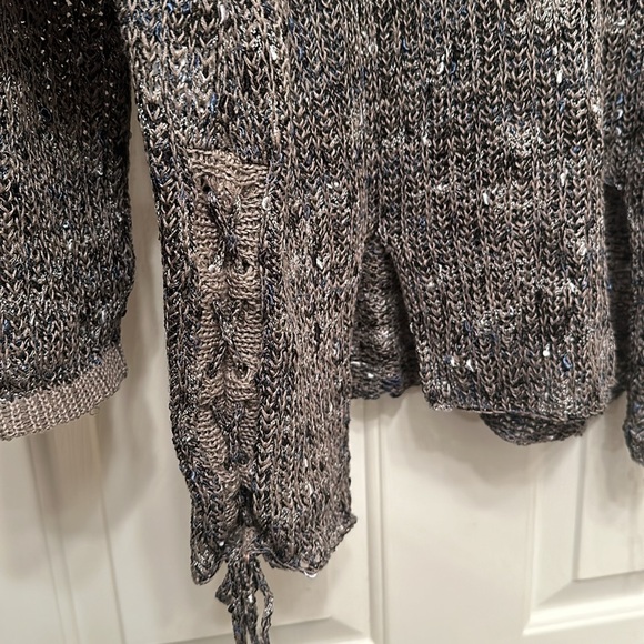 Ball of Cotton sweater - Picture 3 of 6